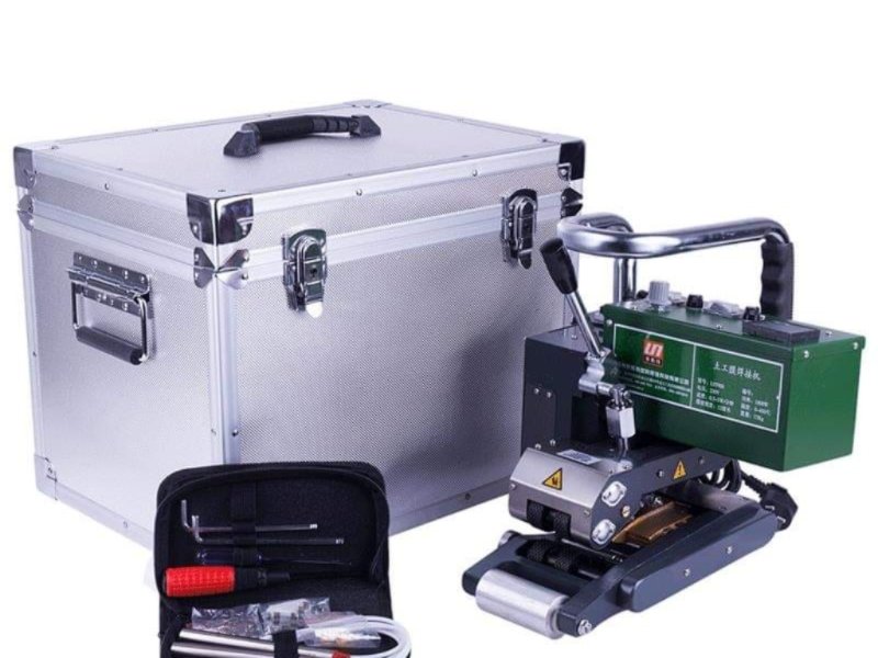 How To Choose Best Geomembrane Welding Machine